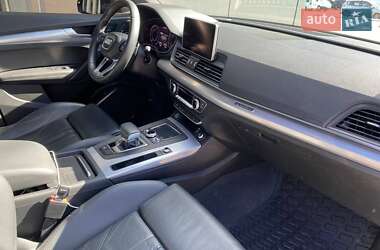 Внедорожник / Кроссовер Audi Q5 2020 в 
