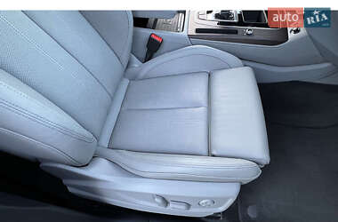 Внедорожник / Кроссовер Audi Q5 2021 в 