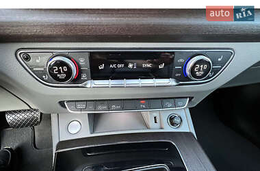 Внедорожник / Кроссовер Audi Q5 2021 в 