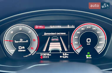 Позашляховик / Кросовер Audi Q5 2021 в 