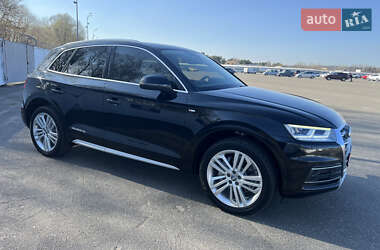 Позашляховик / Кросовер Audi Q5 2018 в Києві