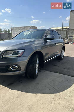 Внедорожник / Кроссовер Audi Q5 2012 в 