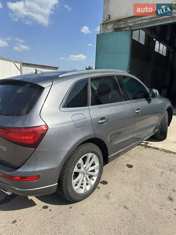 Внедорожник / Кроссовер Audi Q5 2012 в Шептицькому