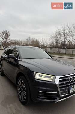 Внедорожник / Кроссовер Audi Q5 2018 в Киеве