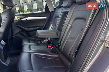 Внедорожник / Кроссовер Audi Q5 2012 в 