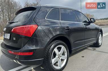 Позашляховик / Кросовер Audi Q5 2011 в 