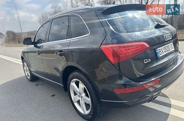 Позашляховик / Кросовер Audi Q5 2011 в 