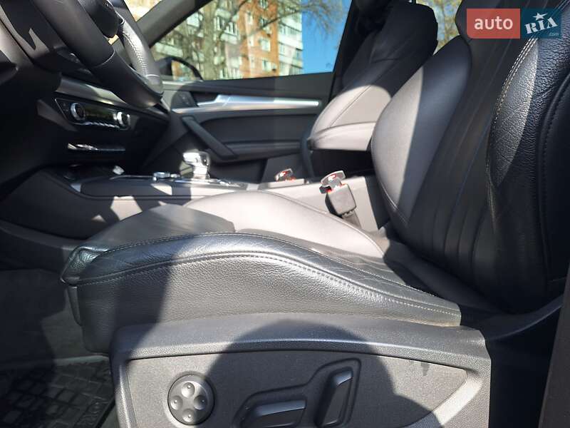 Внедорожник / Кроссовер Audi Q5 2020 в Полтаве фото 13 Внедорожник / Кроссовер Audi Q5 2020 в Полтаве