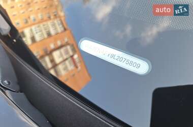 Внедорожник / Кроссовер Audi Q5 2020 в 