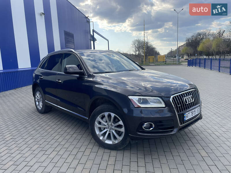 Внедорожник / Кроссовер Audi Q5 2015 в 