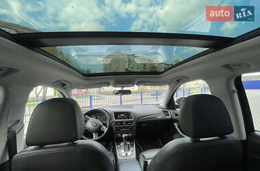 Внедорожник / Кроссовер Audi Q5 2015 в 