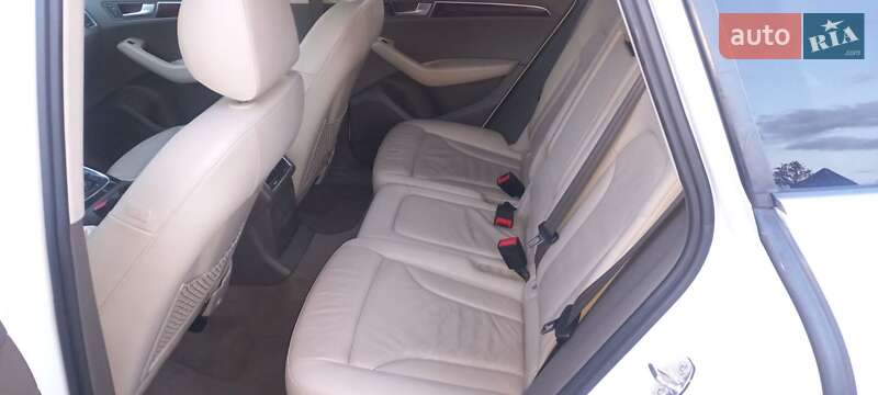Внедорожник / Кроссовер Audi Q5 2012 в Львове