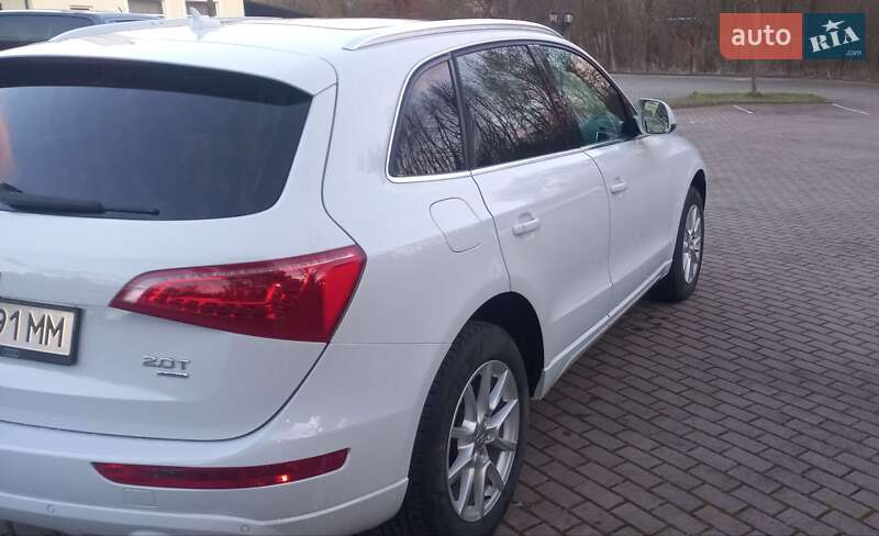Внедорожник / Кроссовер Audi Q5 2012 в Львове