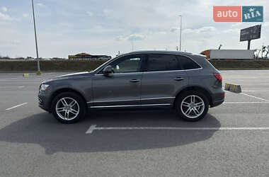 Внедорожник / Кроссовер Audi Q5 2016 в 
