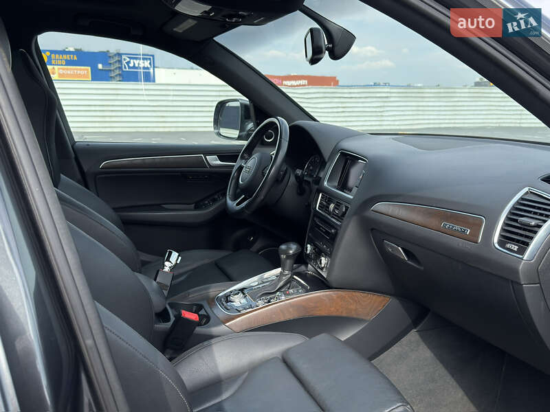 Внедорожник / Кроссовер Audi Q5 2016 в Львове