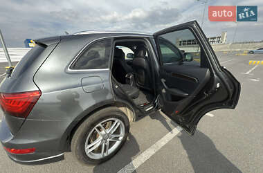 Внедорожник / Кроссовер Audi Q5 2016 в Львове