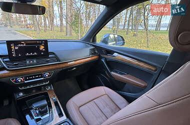 Внедорожник / Кроссовер Audi Q5 2022 в Киеве