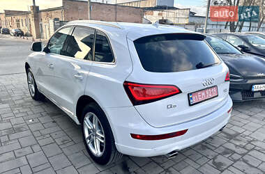 Внедорожник / Кроссовер Audi Q5 2015 в 