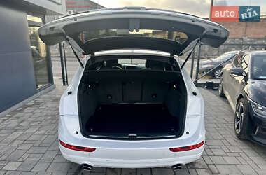 Внедорожник / Кроссовер Audi Q5 2015 в 