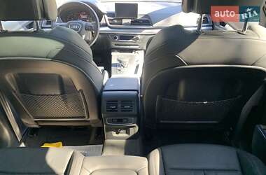 Внедорожник / Кроссовер Audi Q5 2020 в 