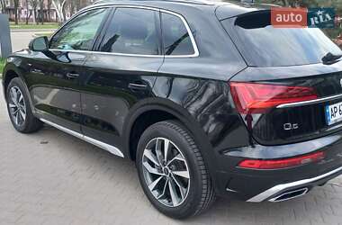 Внедорожник / Кроссовер Audi Q5 2022 в 