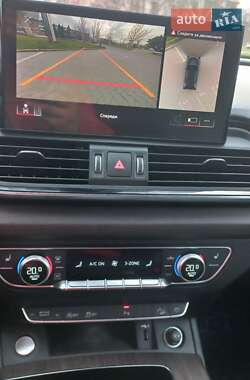Внедорожник / Кроссовер Audi Q5 2022 в 