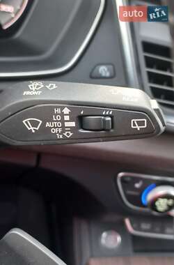Внедорожник / Кроссовер Audi Q5 2022 в 
