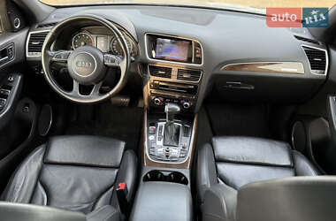 Позашляховик / Кросовер Audi Q5 2015 в 