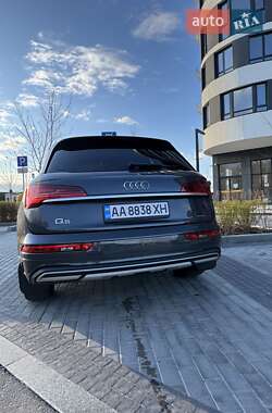 Внедорожник / Кроссовер Audi Q5 2020 в 