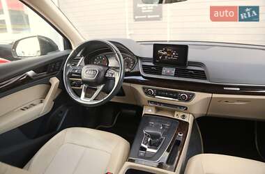 Внедорожник / Кроссовер Audi Q5 2019 в 