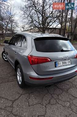 Внедорожник / Кроссовер Audi Q5 2011 в 