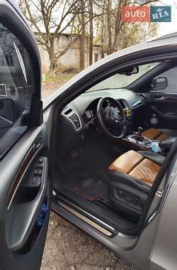 Внедорожник / Кроссовер Audi Q5 2011 в 