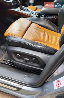 Внедорожник / Кроссовер Audi Q5 2011 в 
