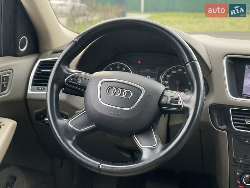 Позашляховик / Кросовер Audi Q5 2012 в Дніпрі