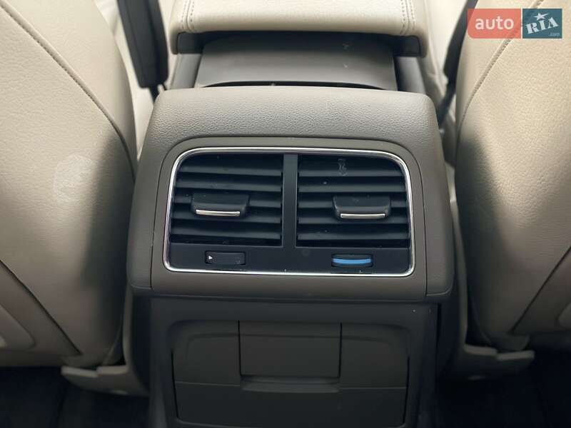 Позашляховик / Кросовер Audi Q5 2012 в Дніпрі