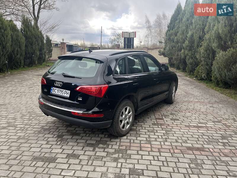 Позашляховик / Кросовер Audi Q5 2010 в Самборі