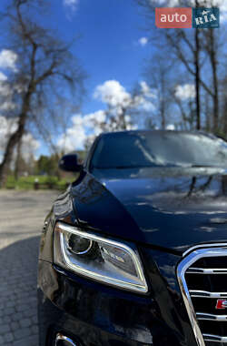 Внедорожник / Кроссовер Audi Q5 2015 в 
