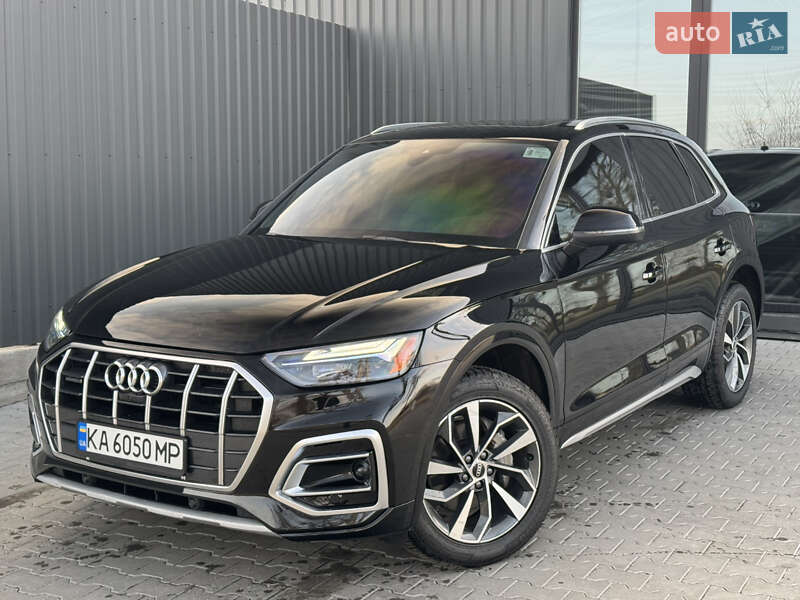 Позашляховик / Кросовер Audi Q5 2020 в Києві