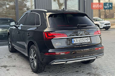 Внедорожник / Кроссовер Audi Q5 2020 в 
