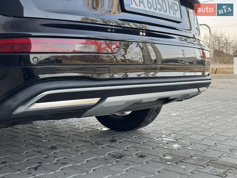 Позашляховик / Кросовер Audi Q5 2020 в Києві