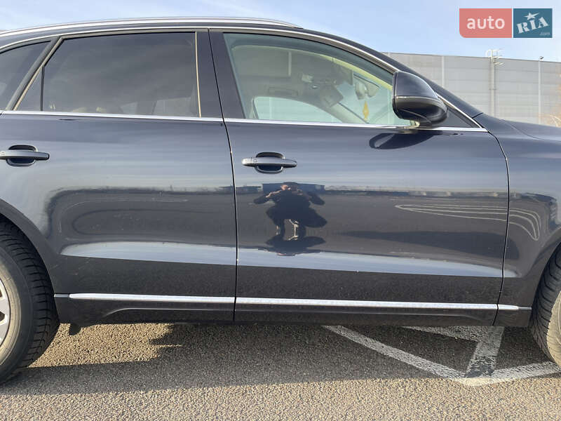 Внедорожник / Кроссовер Audi Q5 2013 в Ровно