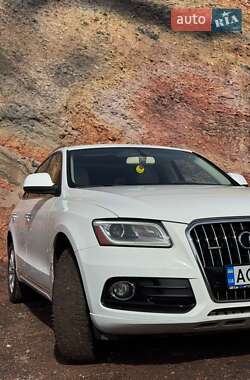 Позашляховик / Кросовер Audi Q5 2014 в 