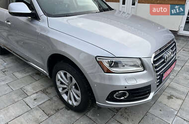 Внедорожник / Кроссовер Audi Q5 2017 в 