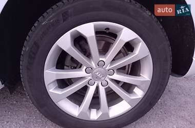 Внедорожник / Кроссовер Audi Q5 2015 в 
