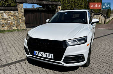 Внедорожник / Кроссовер Audi Q5 2019 в 