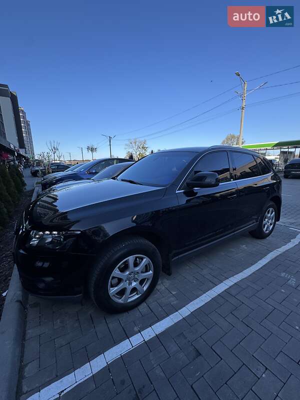Внедорожник / Кроссовер Audi Q5 2008 в Ивано-Франковске