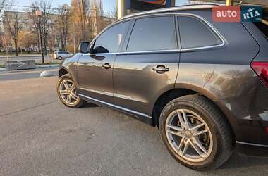 Внедорожник / Кроссовер Audi Q5 2013 в 