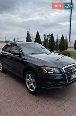 Позашляховик / Кросовер Audi Q5 2011 в 