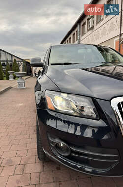 Позашляховик / Кросовер Audi Q5 2011 в 