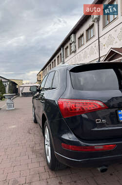 Позашляховик / Кросовер Audi Q5 2011 в 
